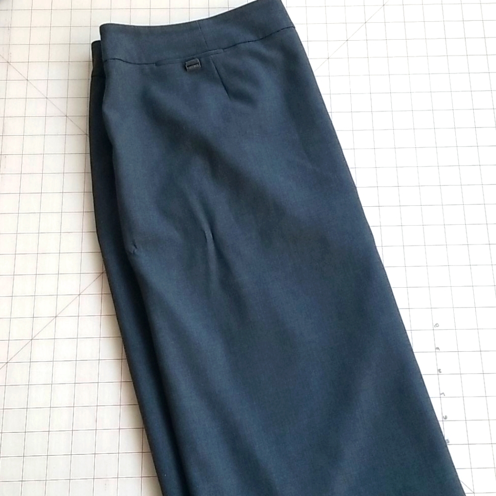 Calvin Klein pencil skirt